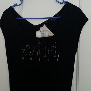 NWT Guess black top, cute crop in back, silver seq